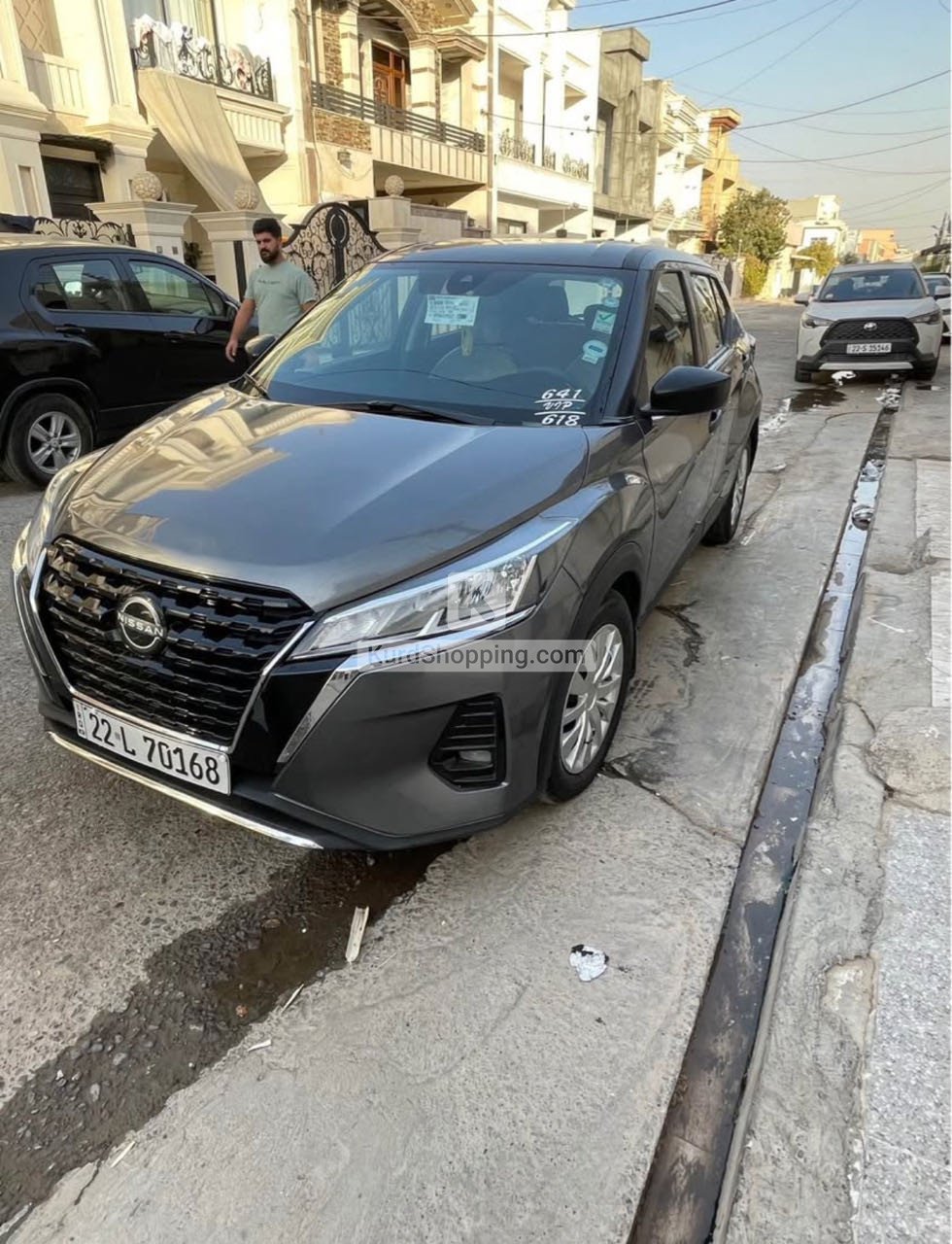Nissan کیکس 2022