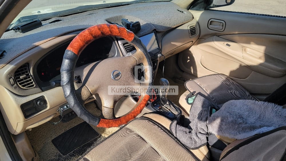 Nissan Sunny 2009