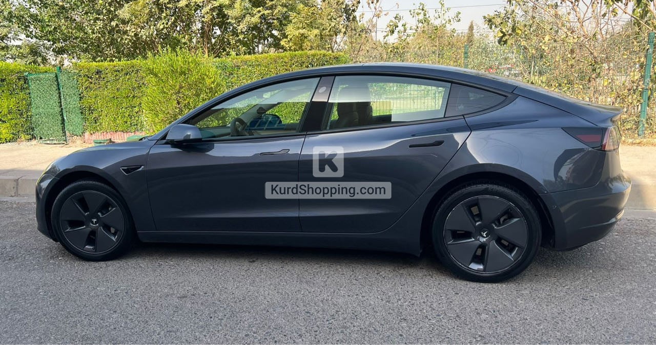 Tesla Model 3 2023