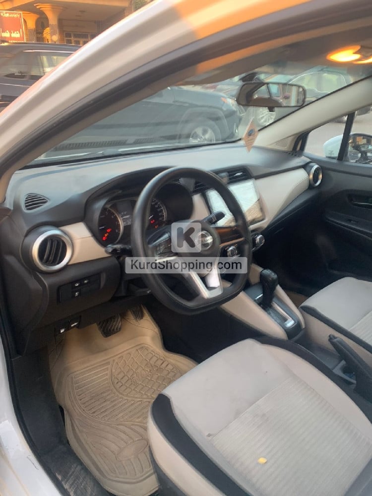 Nissan Sunny 2021
