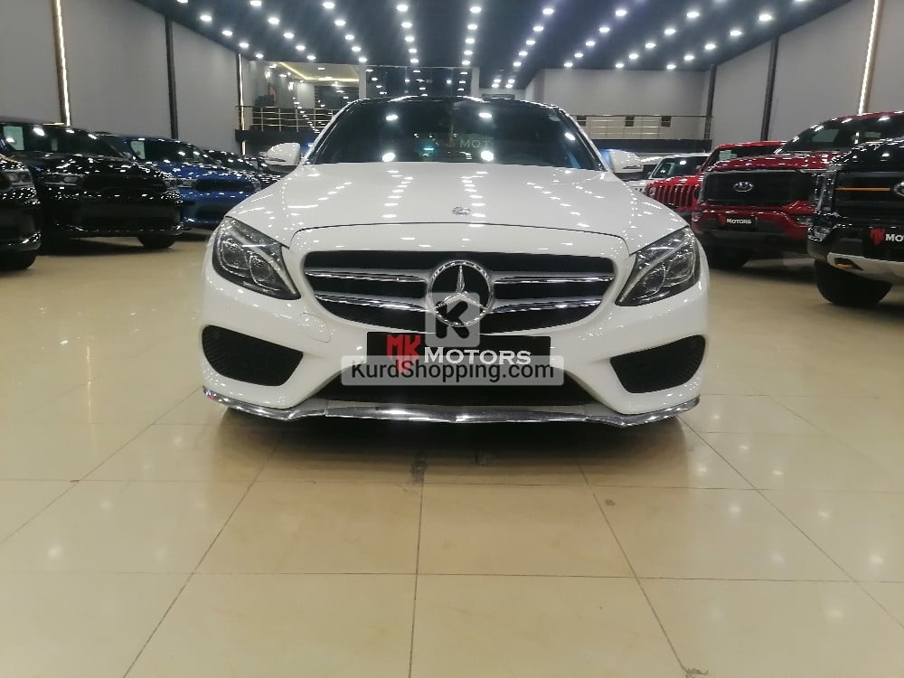 Mercedes Benz 300 2017