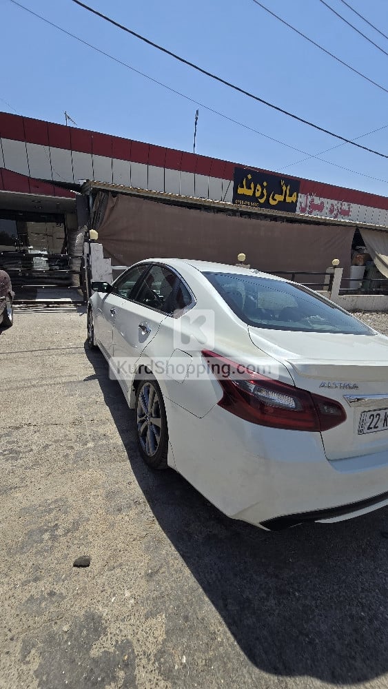 Nissan Altima 2018