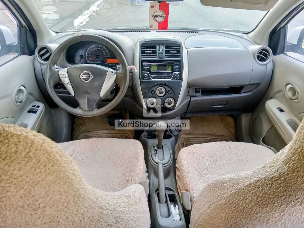 Nissan Sunny 2016