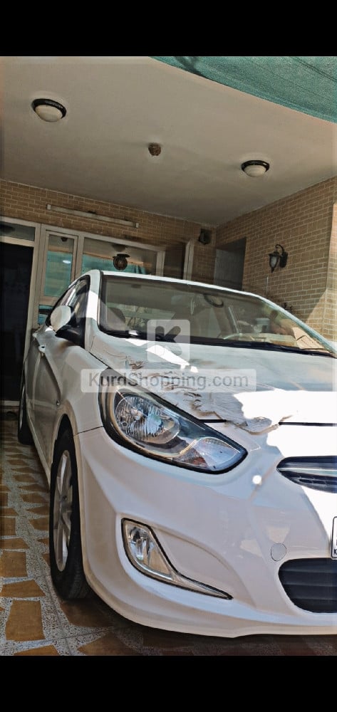 Hyundai Accent 2012