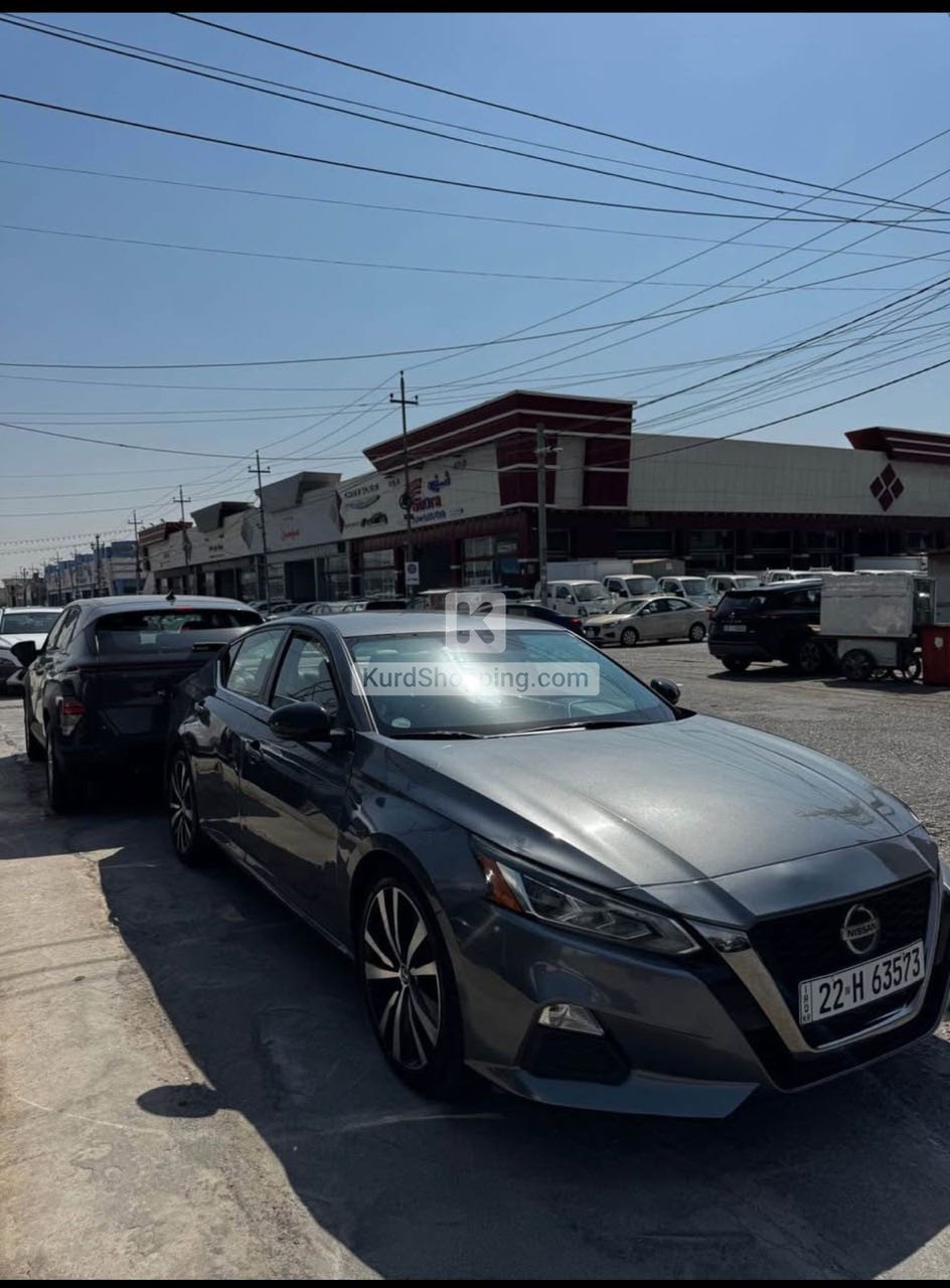 Nissan Altima 2019