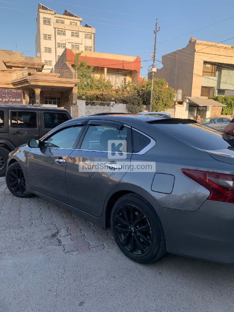 Nissan Altima 2018
