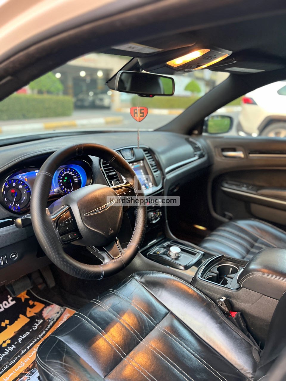 Chrysler 300S 2019