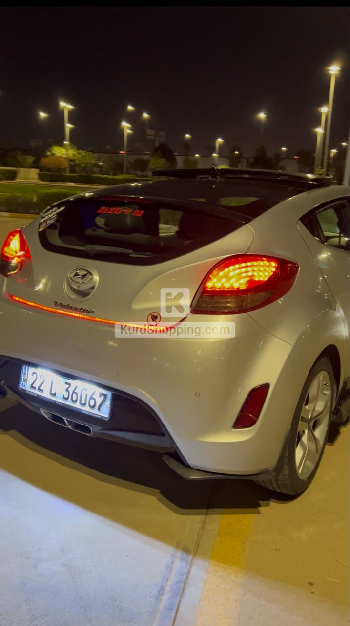 Hyundai Veloster 2013