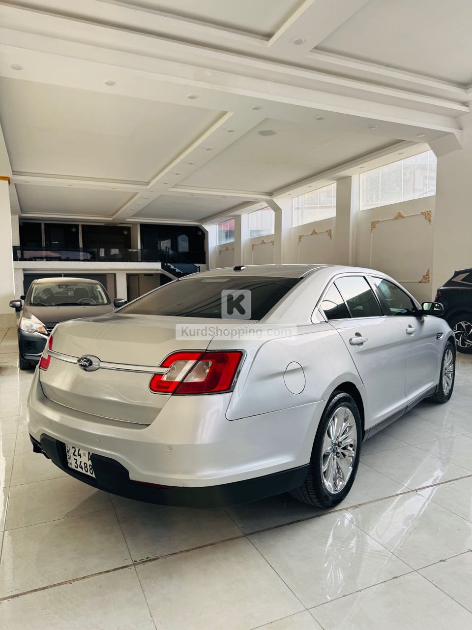 Ford Taurus 2012