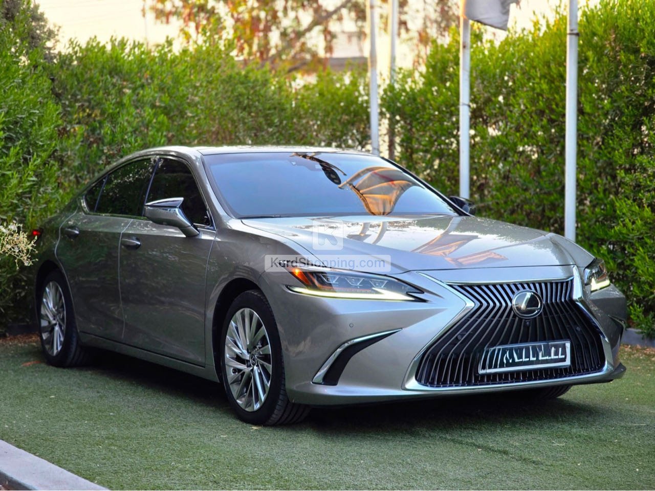 Lexus ES 350 2021