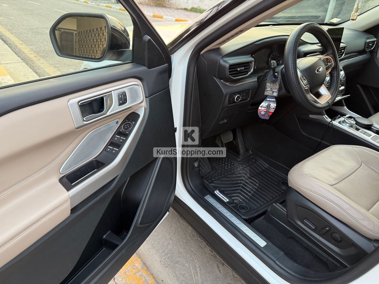 Ford Explorer 2024