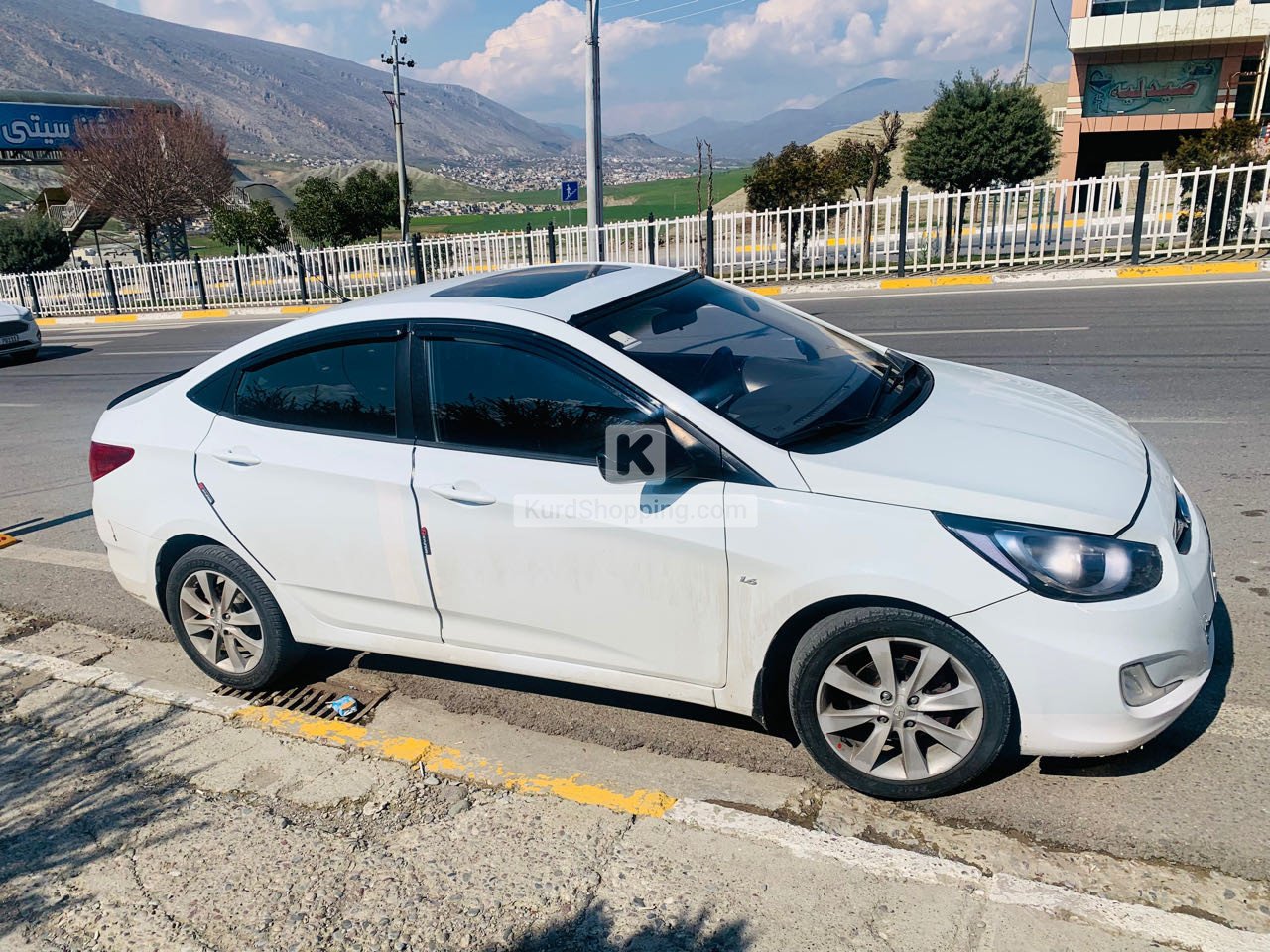 Hyundai Accent 2011
