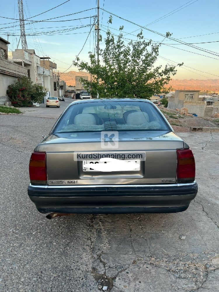 Opel Omega 1992