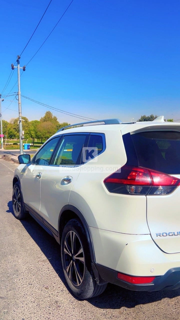 Nissan Rogue 2020