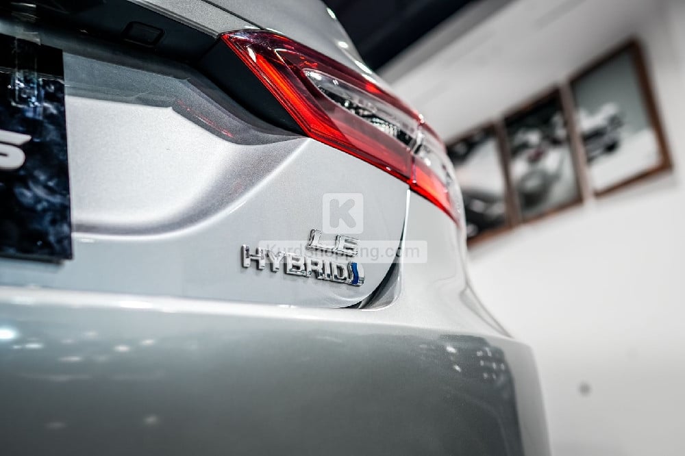 Toyota Camry 2023