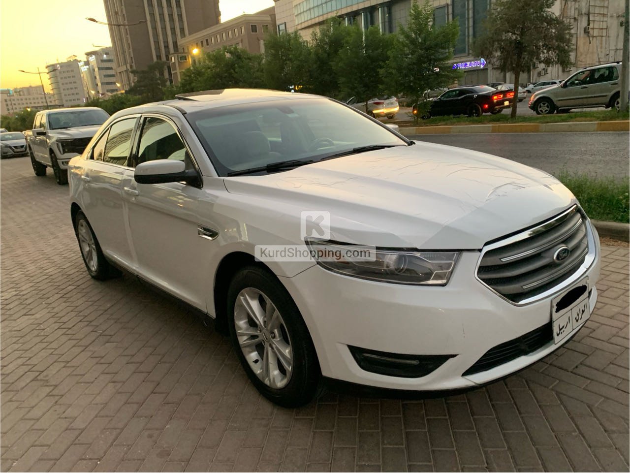 Ford Taurus 2013
