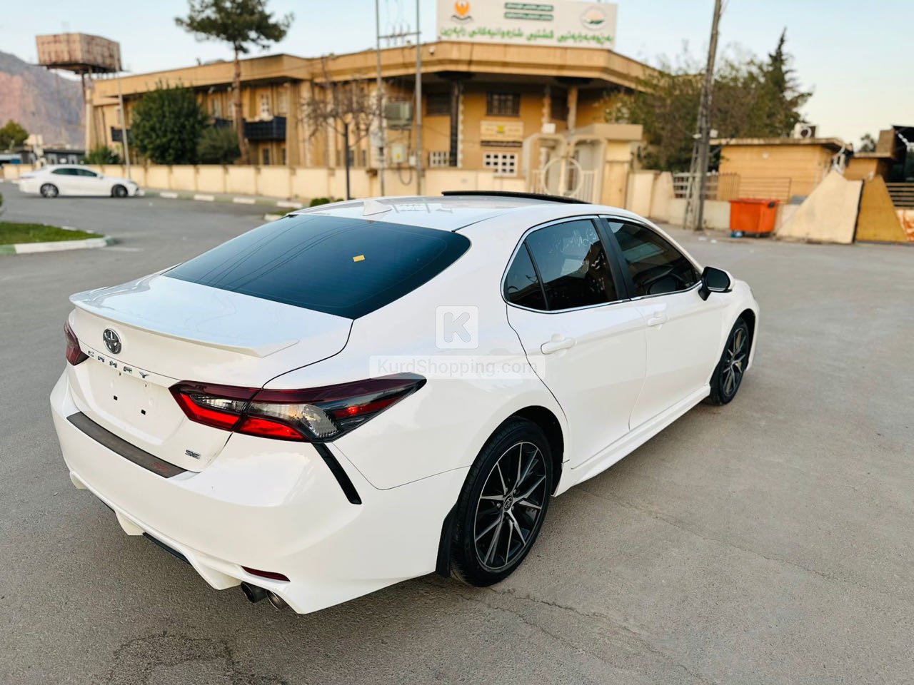 Toyota Camry 2023