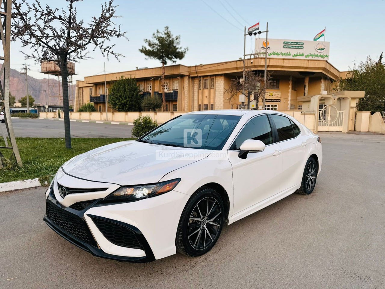 Toyota Camry 2023