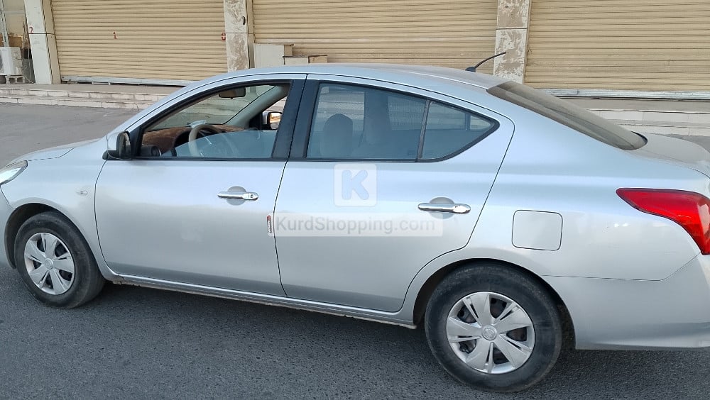 Nissan Sunny 2018