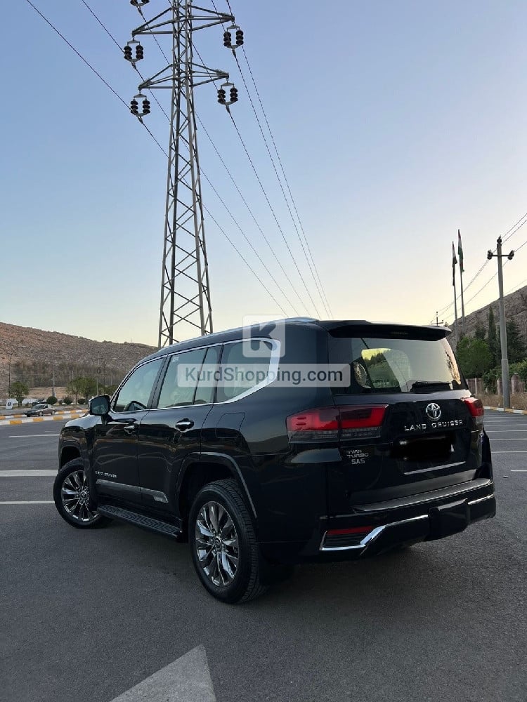 Toyota Landcruiser 2023