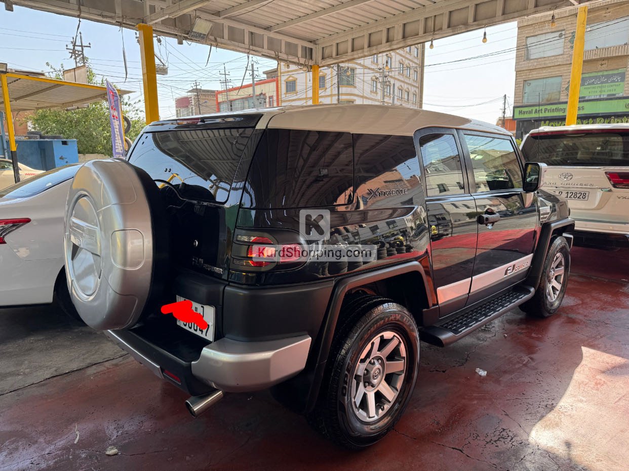 Toyota ئێف جەی کروزەر 2017