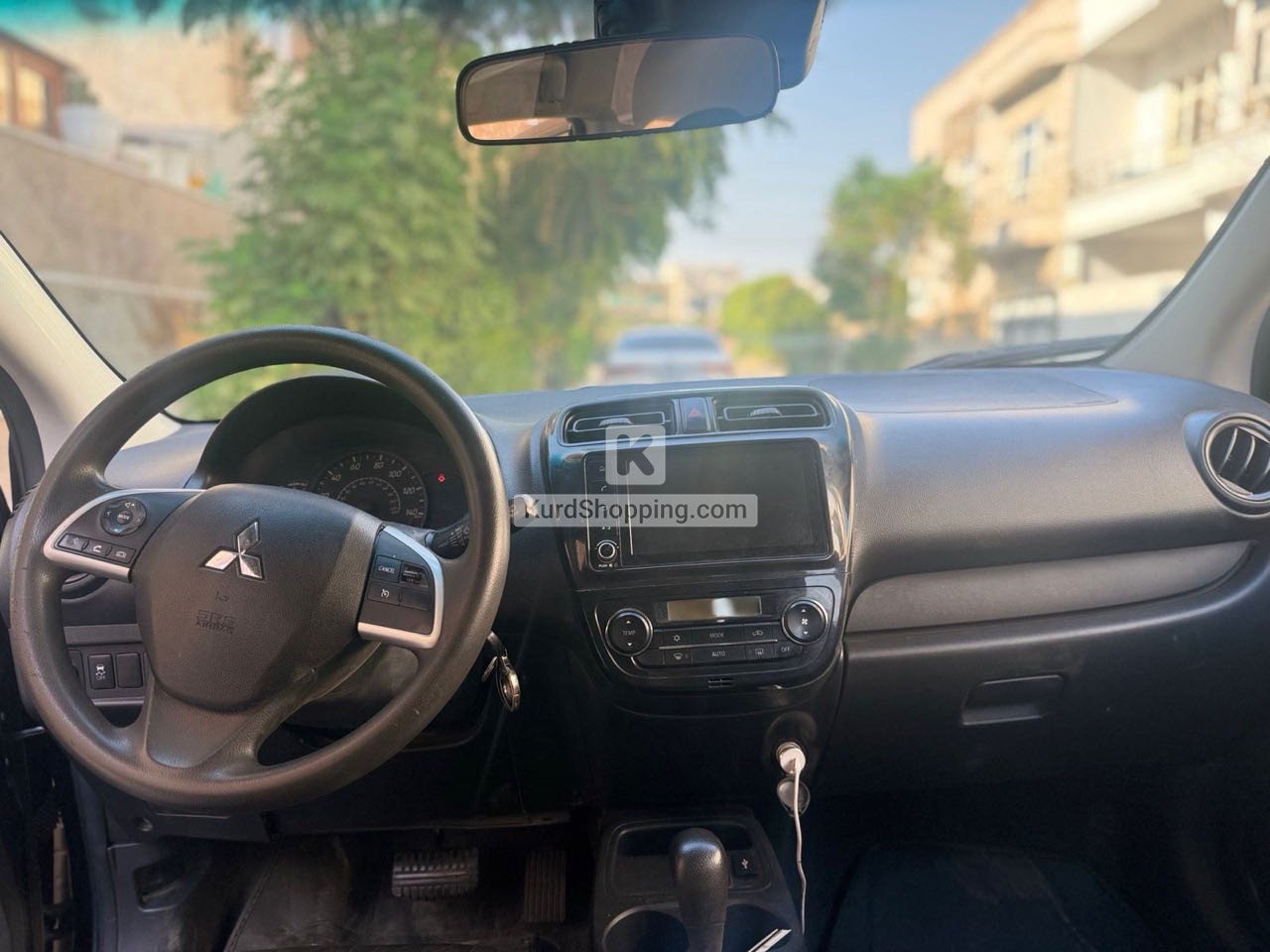 Mitsubishi Mirage 2023
