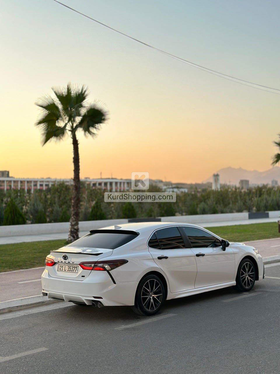 Toyota Camry 2021