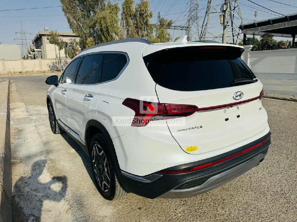 Hyundai Santa Fe 2022