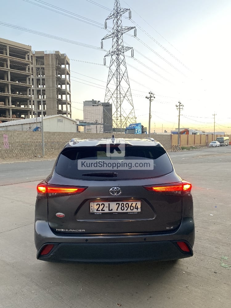 Toyota Highlander 2021