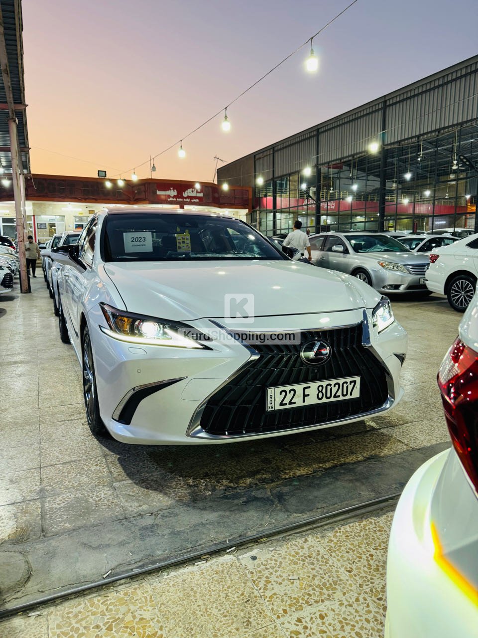 Lexus ES 350 2023