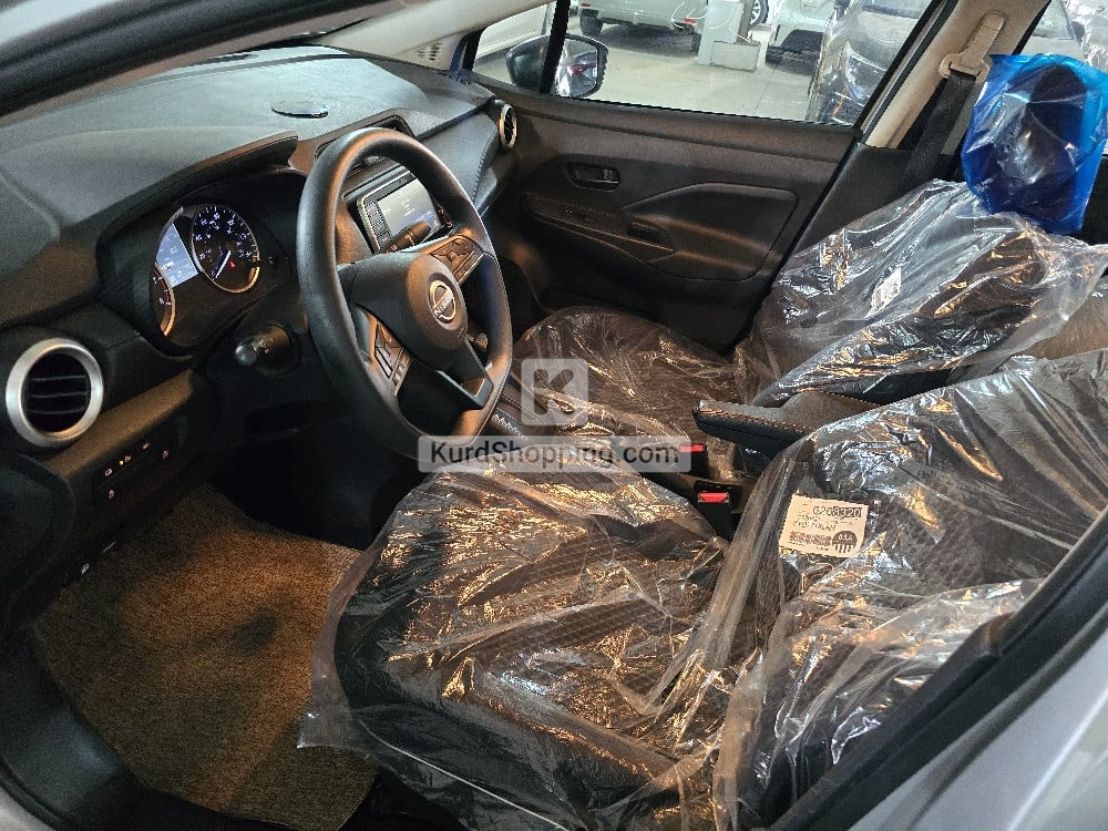 Nissan Versa 2023