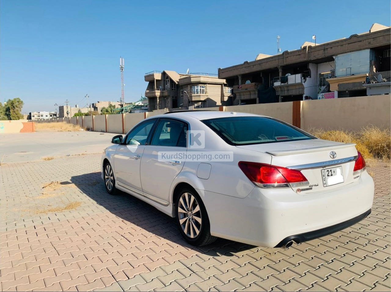 Toyota Avalon 2011