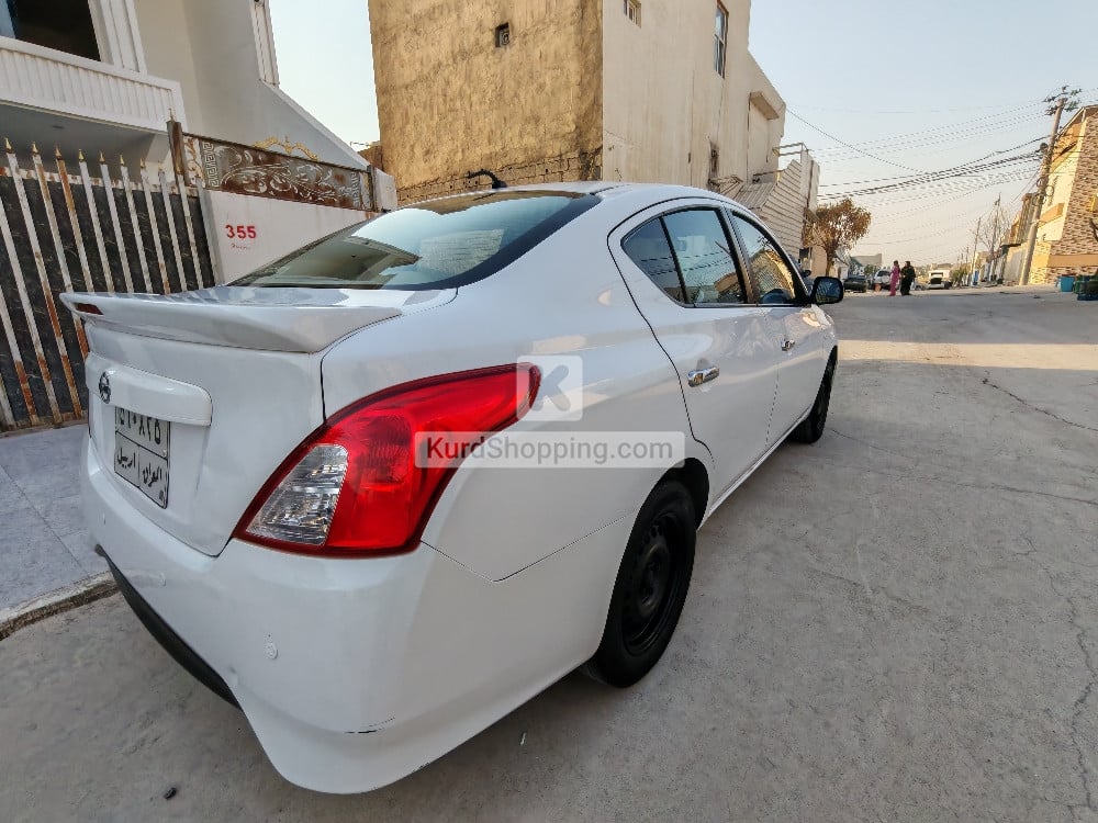 Nissan Sunny 2020