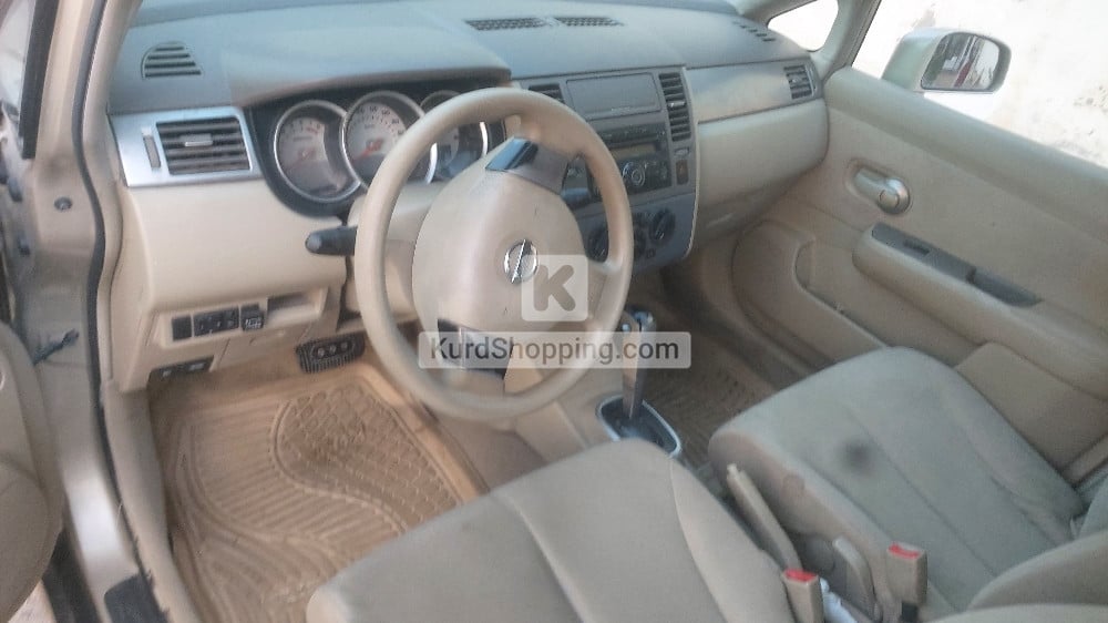Nissan Tiida 2009