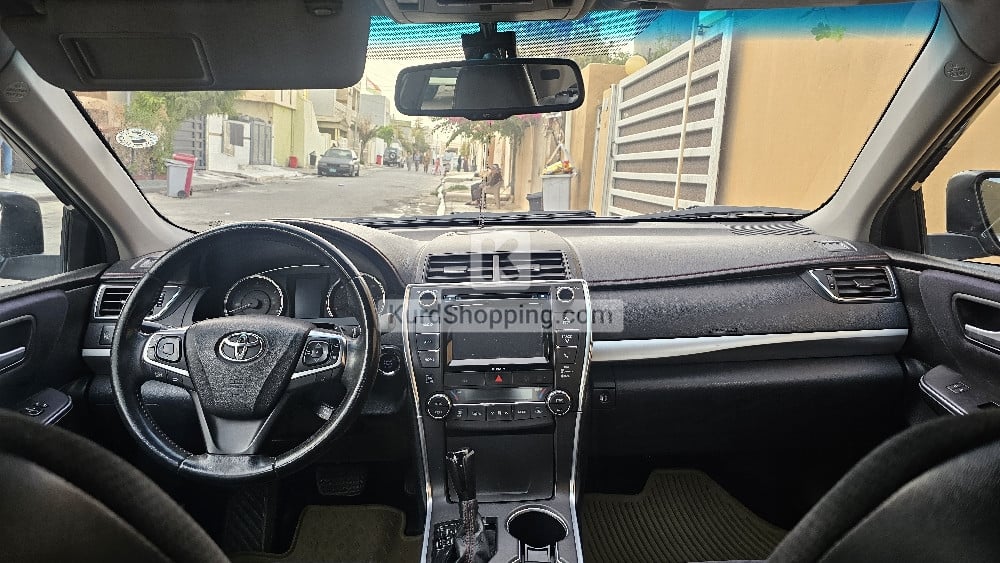 Toyota Camry 2017