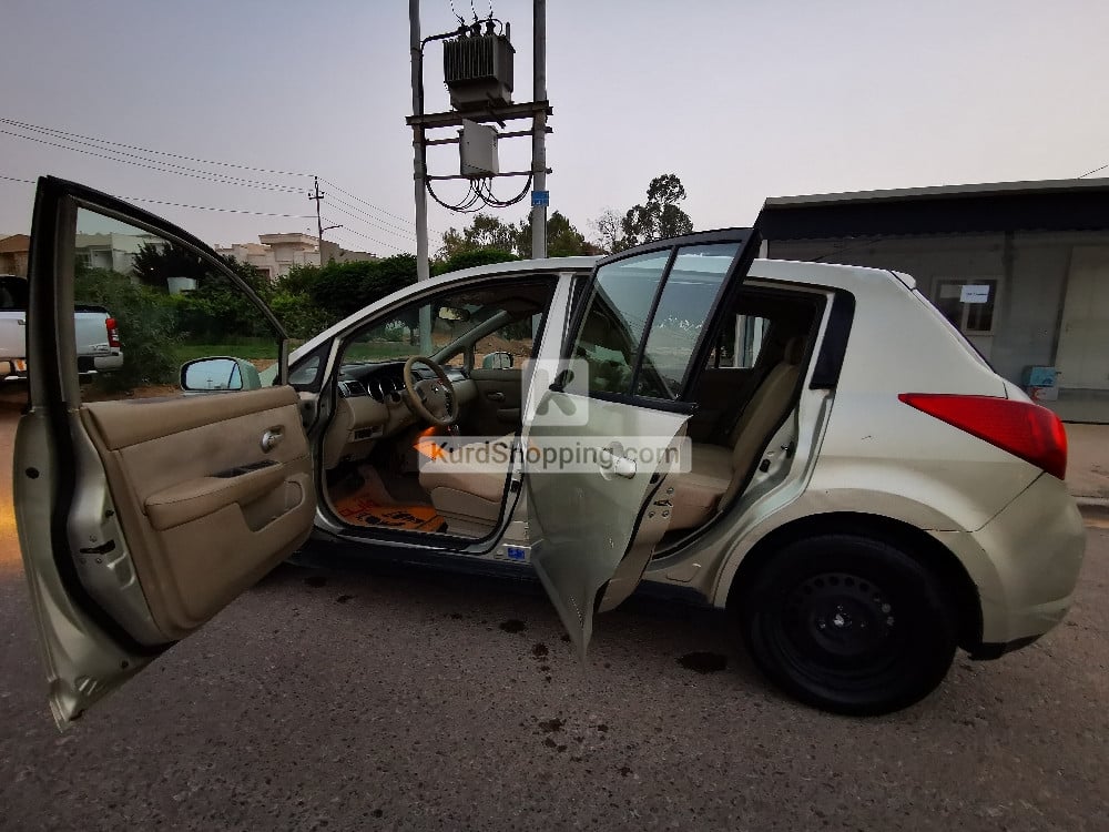 Nissan Tiida 2007