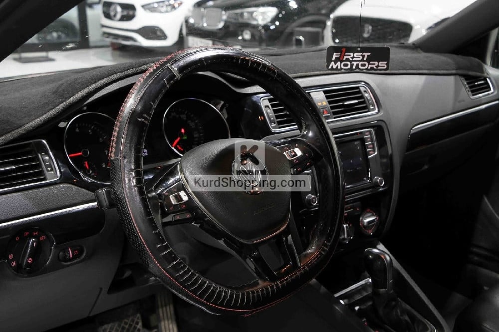 Volkswagen Jetta 2018