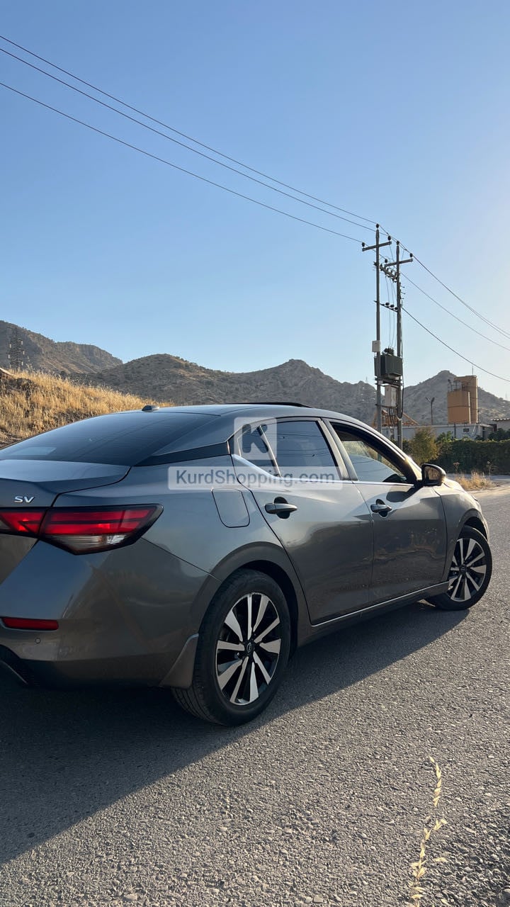 Nissan Sentra 2024