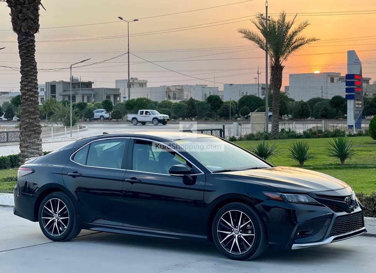Toyota Camry 2023