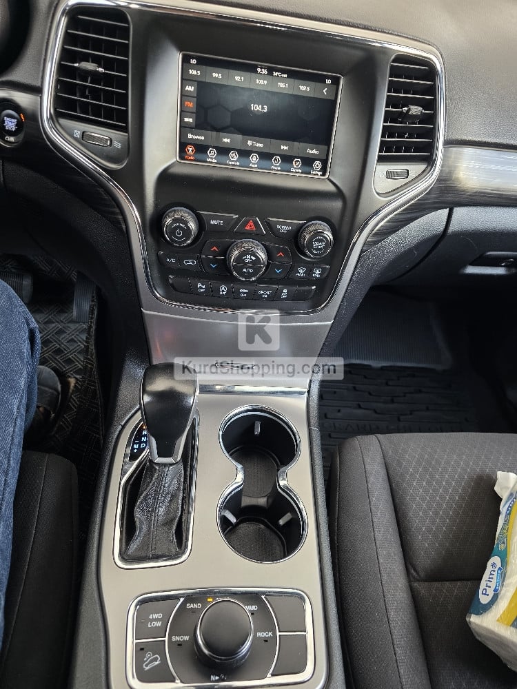 Jeep  Laredo 2020