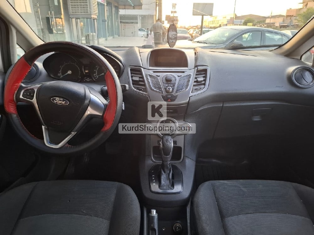 Ford  Fiesta 2015