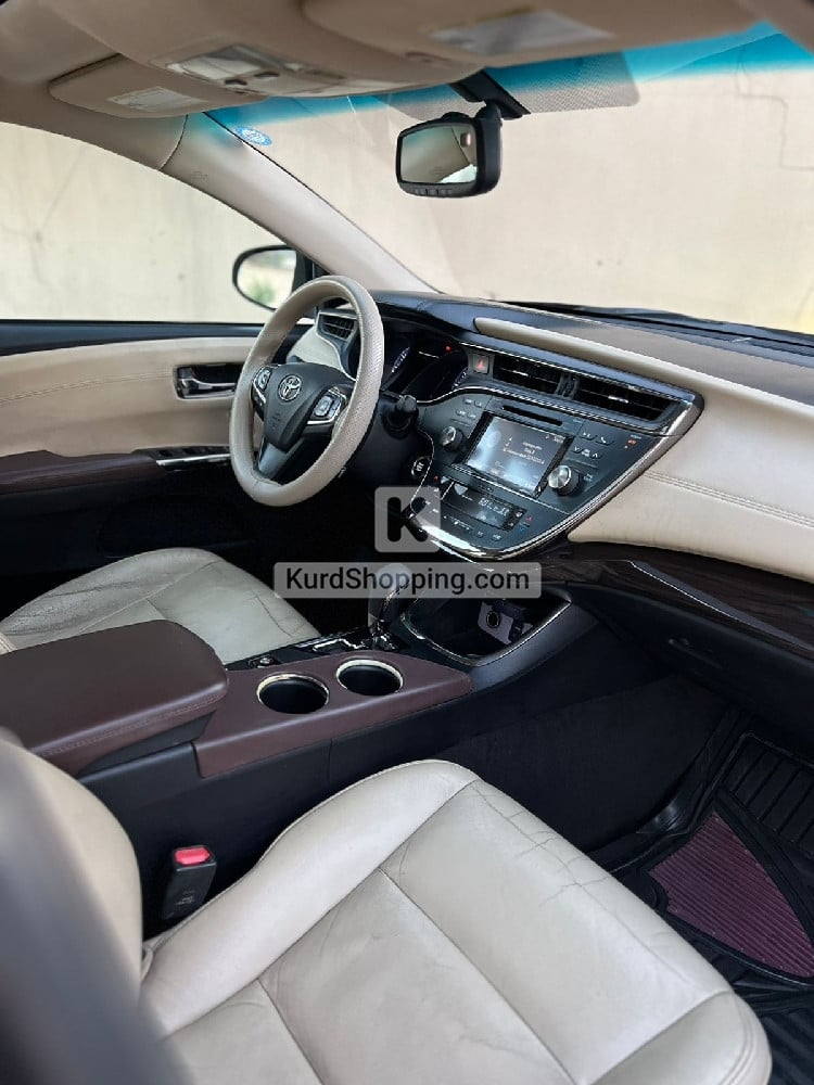 Toyota Avalon 2015