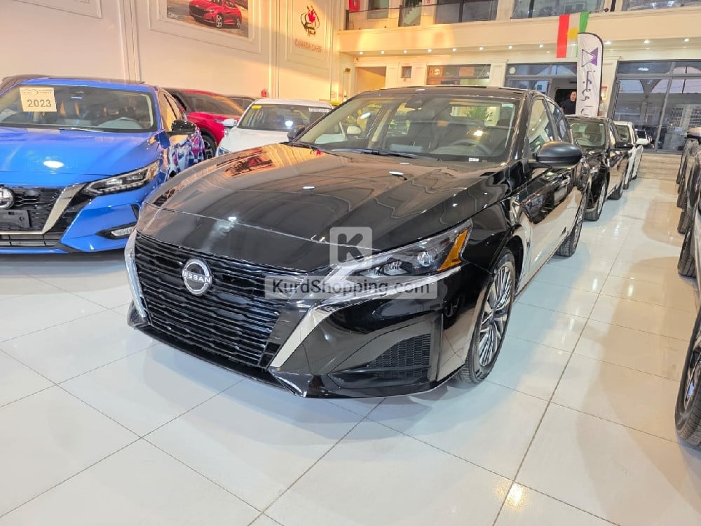 Nissan Altima 2025