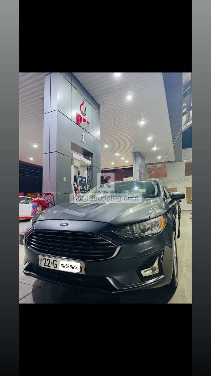 Ford Fusion 2020