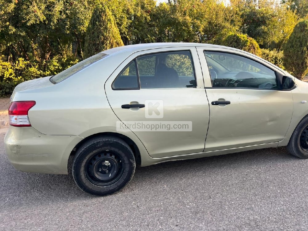 Toyota Yaris 2008