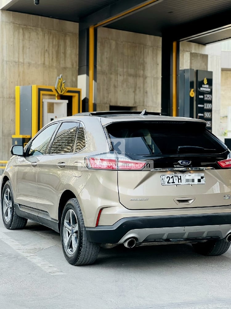 Ford Edge 2020