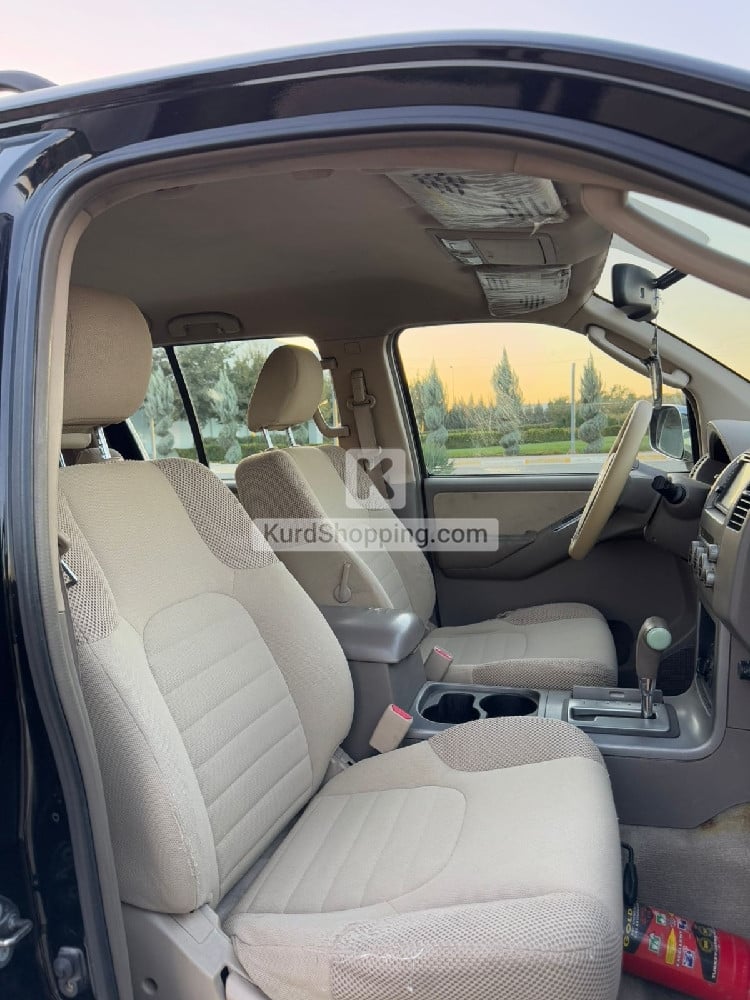 Nissan Pathfinder 2011