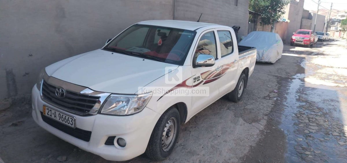 Toyota Hilux 2013