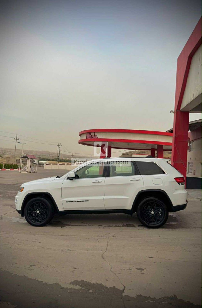 Jeep Laredo 2019