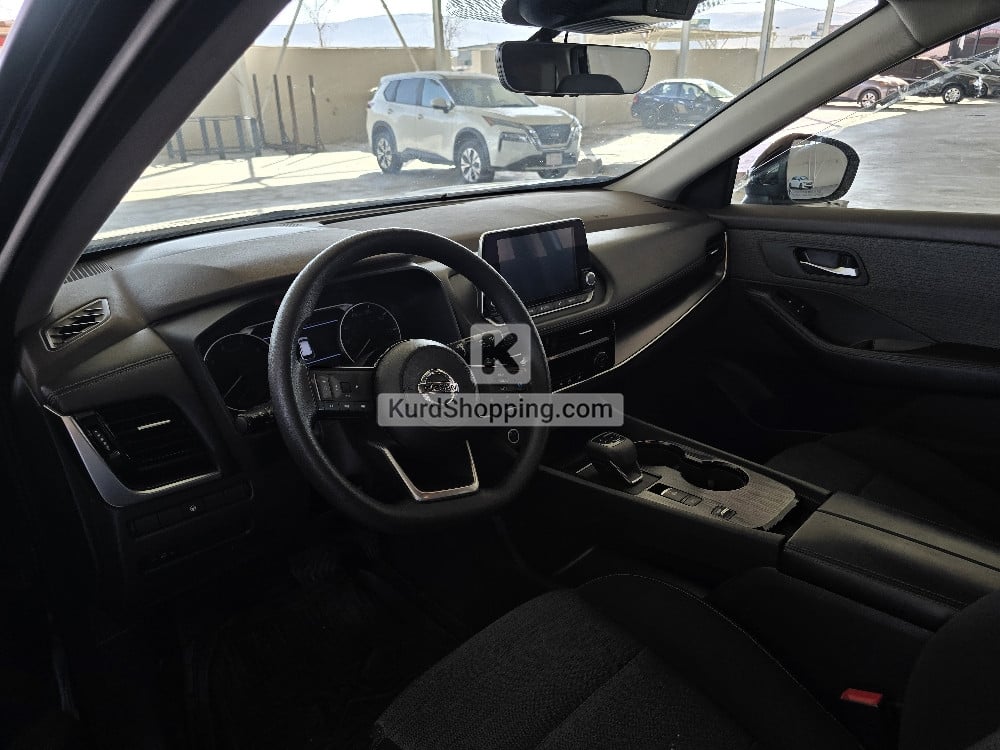 Nissan Rogue 2023